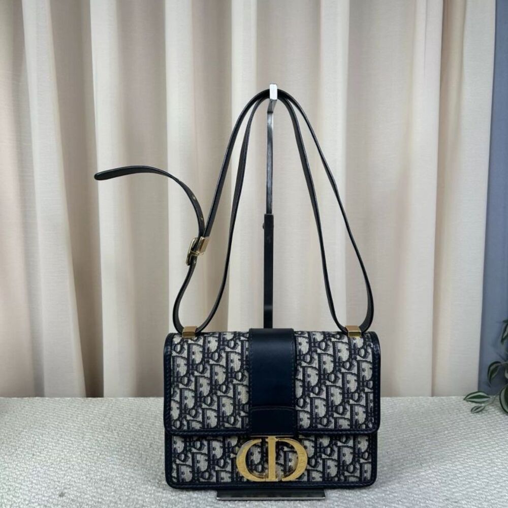 Dior Women Pre-Loved Bag Very Good Condition